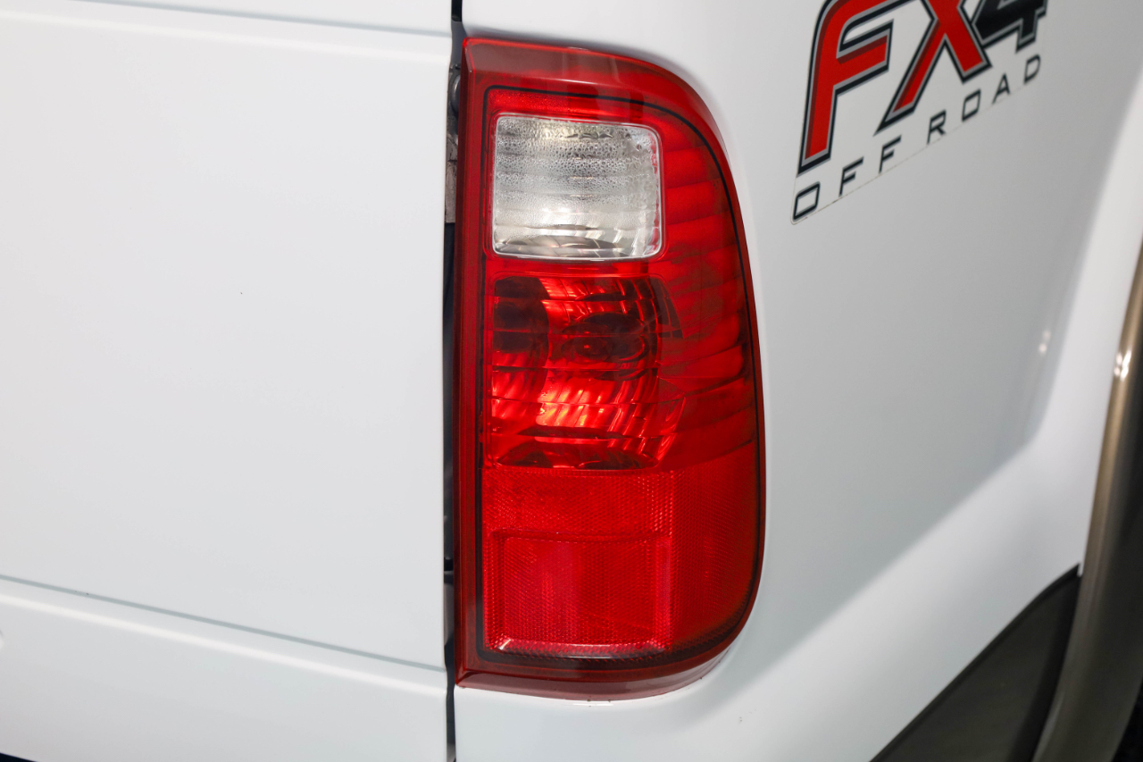 Ford Super Duty F-250 SRW 4WD Crew Cab 172" Lariat 2015