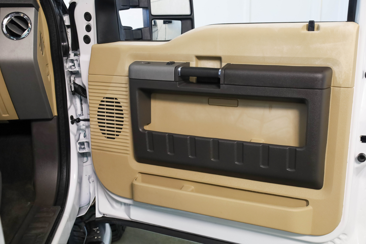 Ford Super Duty F-250 SRW 4WD Crew Cab 172" Lariat 2015