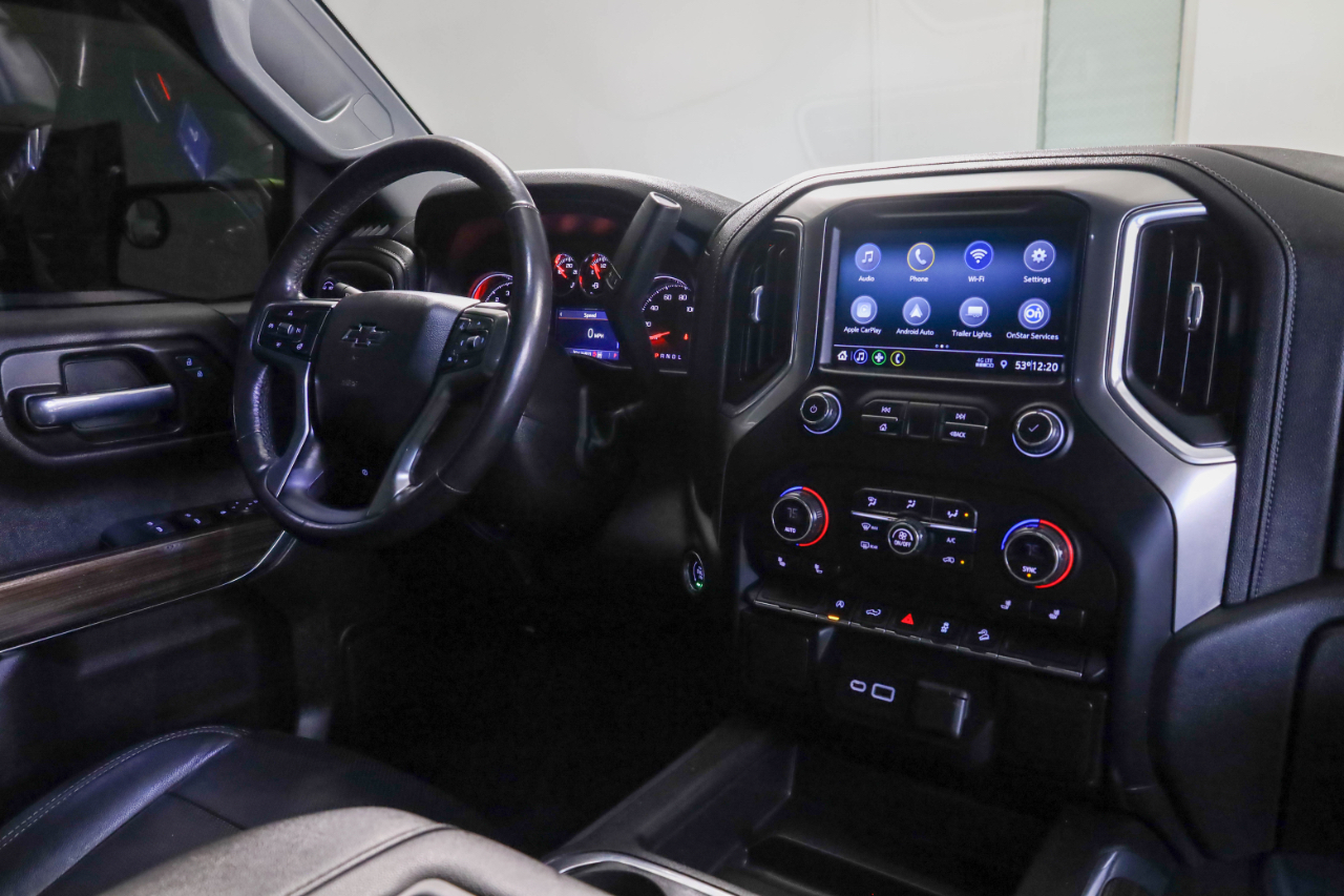 Chevrolet Silverado 1500 4WD Crew Cab 147" RST 2020