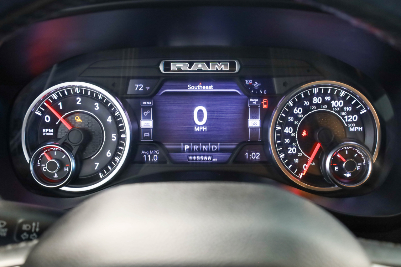 RAM 1500 Lone Star 4x4 Crew Cab 5'7" Box 2020