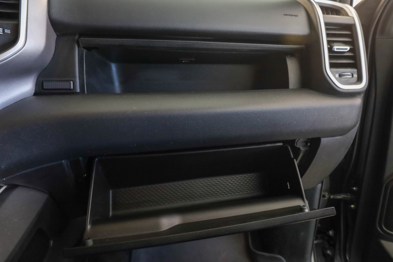 RAM 1500 Lone Star 4x4 Crew Cab 5'7" Box 2020