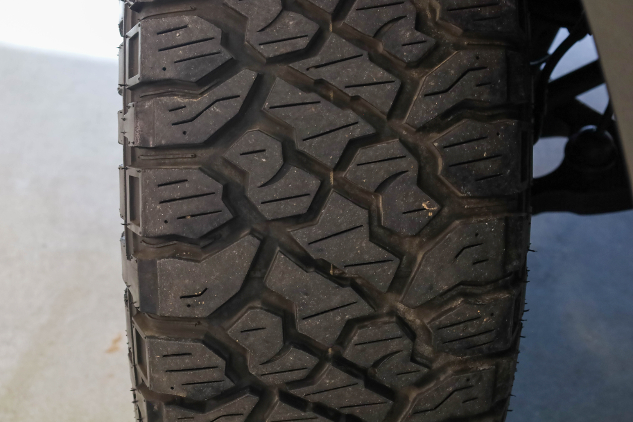 RAM 1500 Lone Star 4x4 Crew Cab 5'7" Box 2020