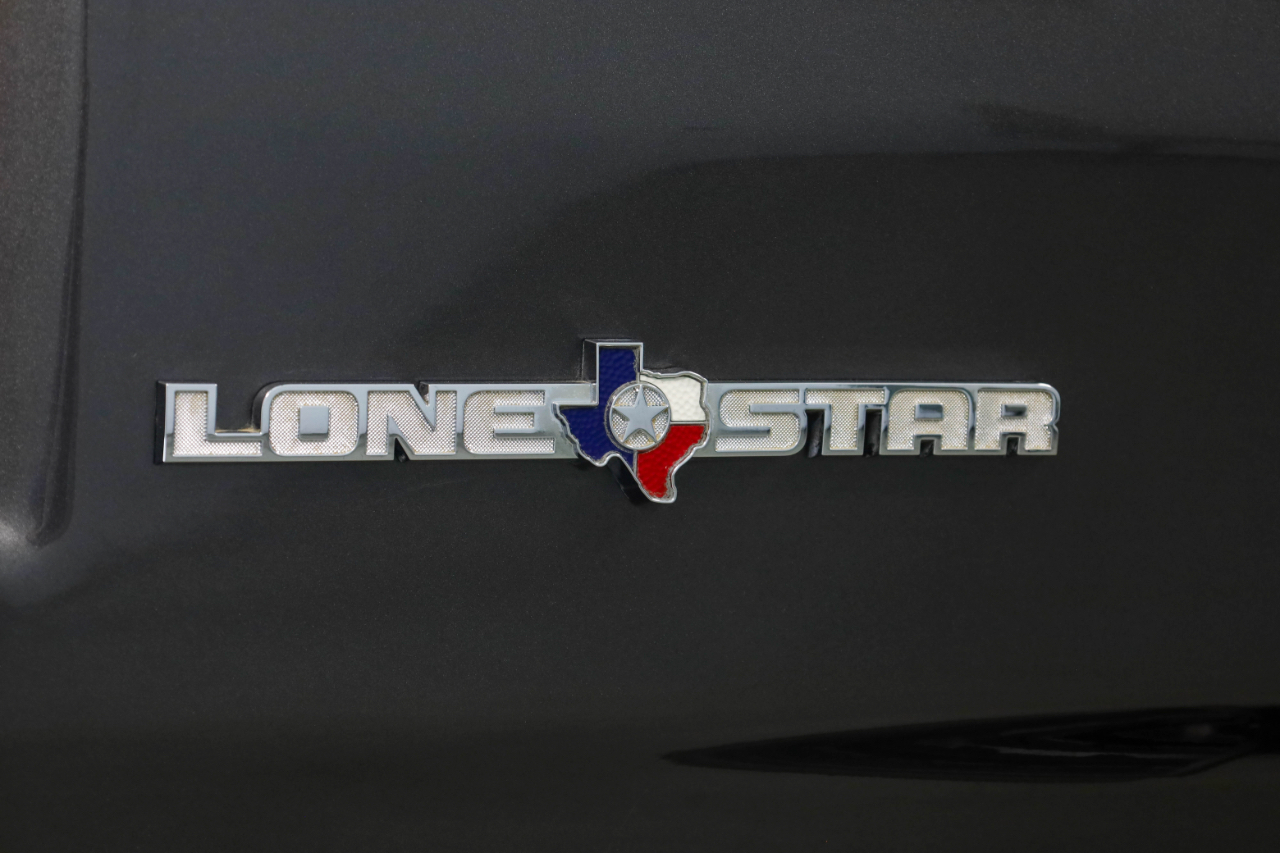 RAM 1500 Lone Star 4x4 Crew Cab 5'7" Box 2020