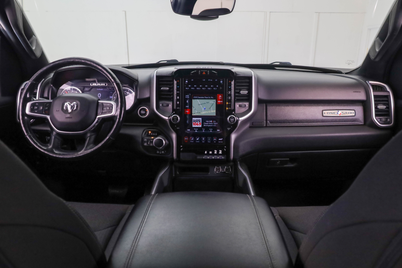 RAM 1500 Lone Star 4x4 Crew Cab 5'7" Box 2020