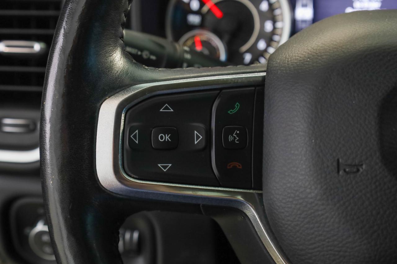 RAM 1500 Laramie 4x2 Crew Cab 5'7" Box 2019