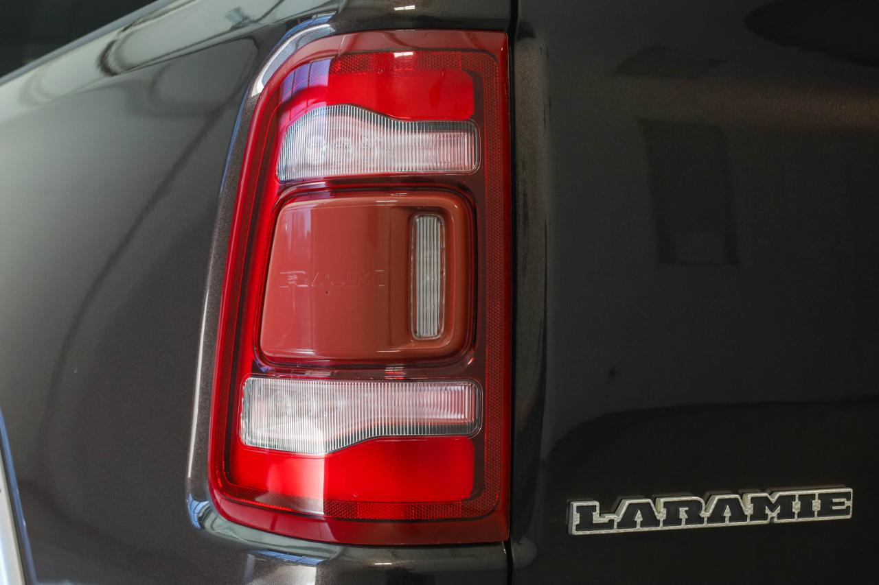 RAM 1500 Laramie 4x2 Crew Cab 5'7" Box 2019