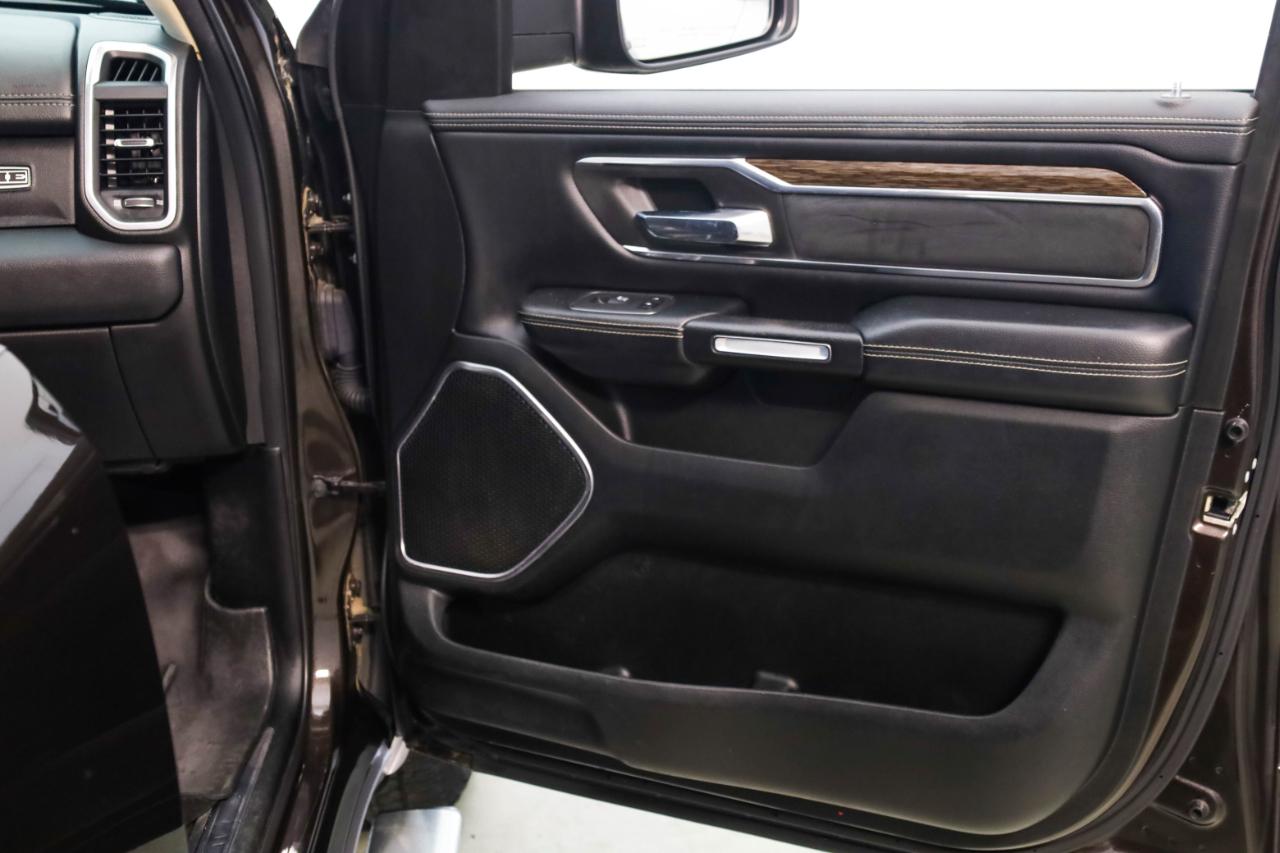 RAM 1500 Laramie 4x2 Crew Cab 5'7" Box 2019