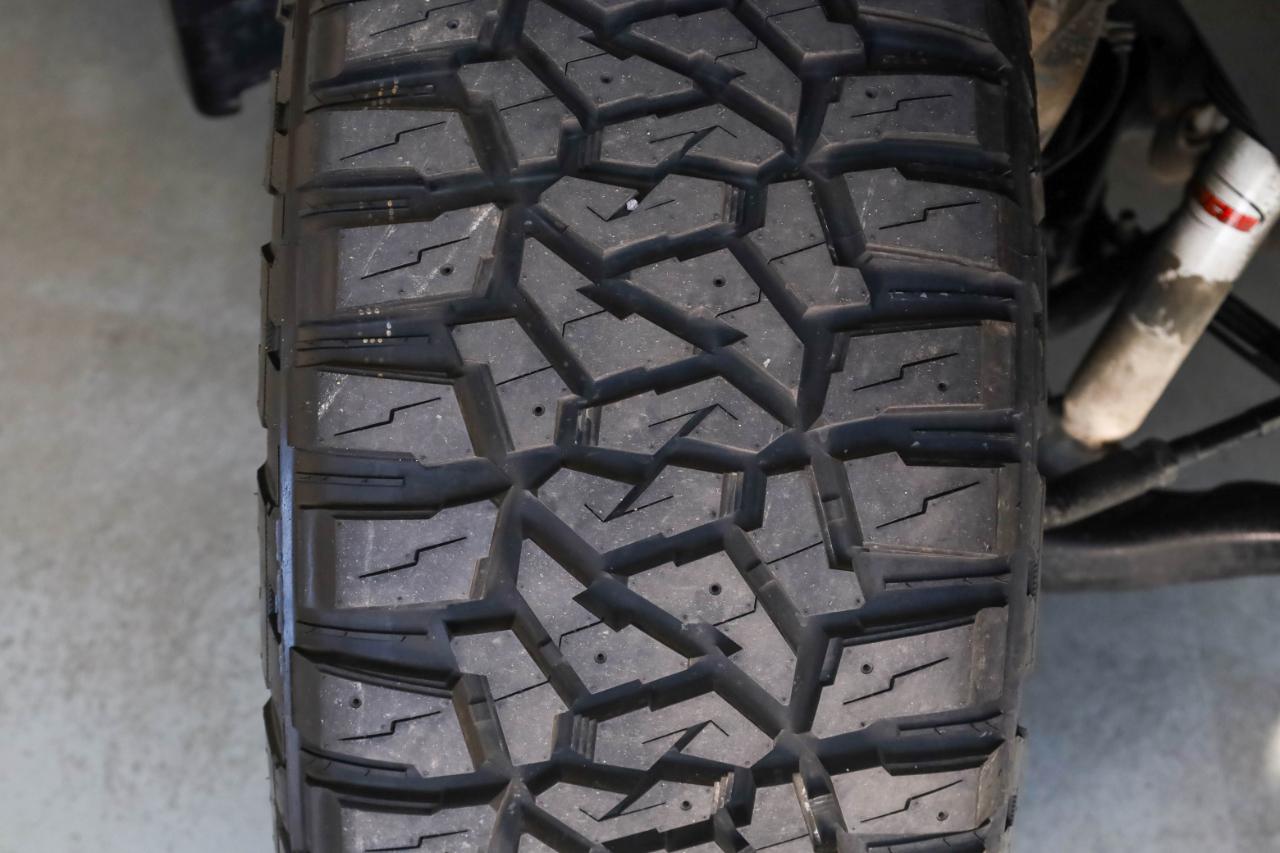 Chevrolet Silverado 1500 4WD Crew Cab 147" LT Trail Boss 2019