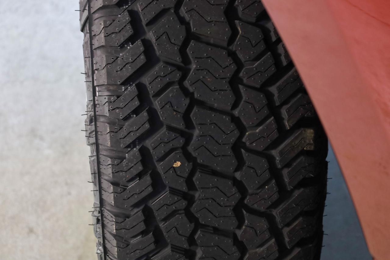 Ford Super Duty F-250 SRW Lariat 4WD Crew Cab 8' Box 2017