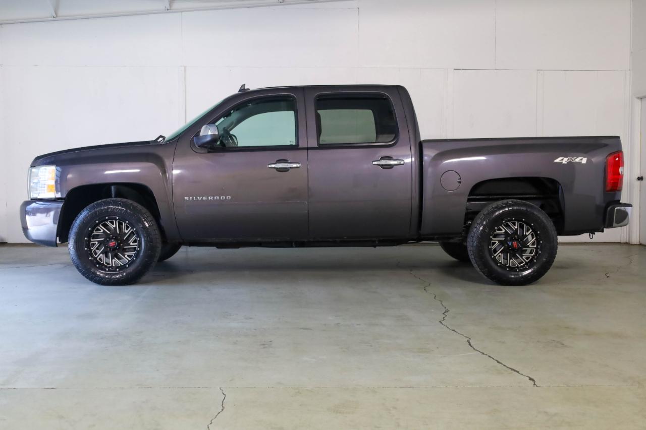 Chevrolet Silverado 1500 4WD Crew Cab 143.5" LS 2010