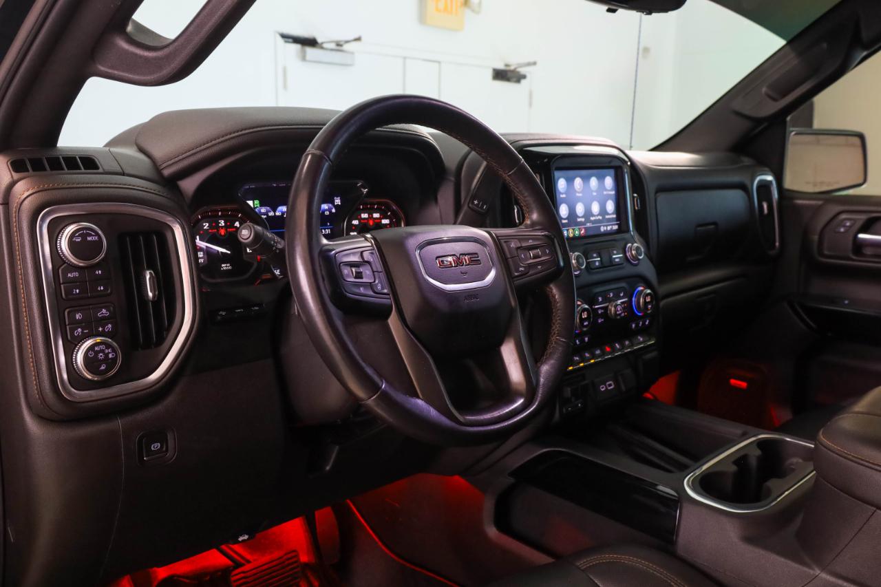 GMC Sierra 1500 4WD Crew Cab 147" AT4 2021