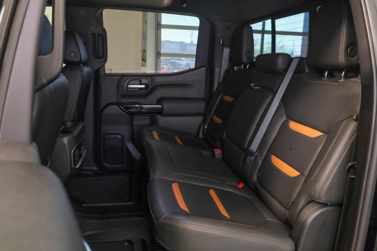 GMC Sierra 1500 4WD Crew Cab 147" AT4 2021
