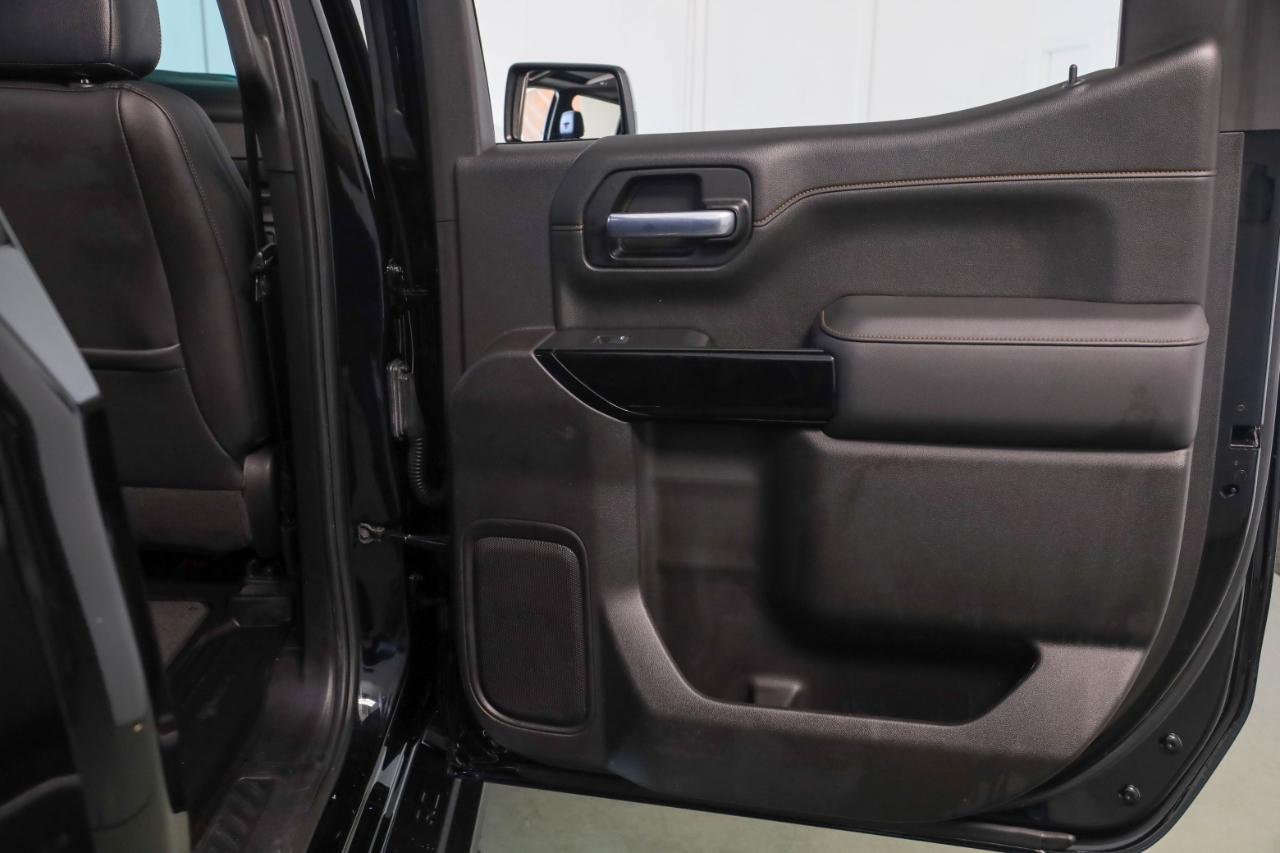 GMC Sierra 1500 4WD Crew Cab 147" AT4 2021