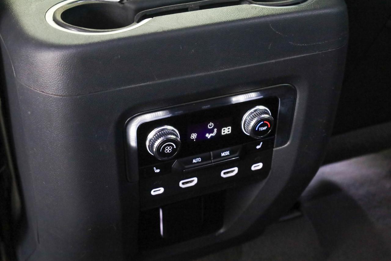 GMC Yukon XL 2WD 4dr Denali 2021