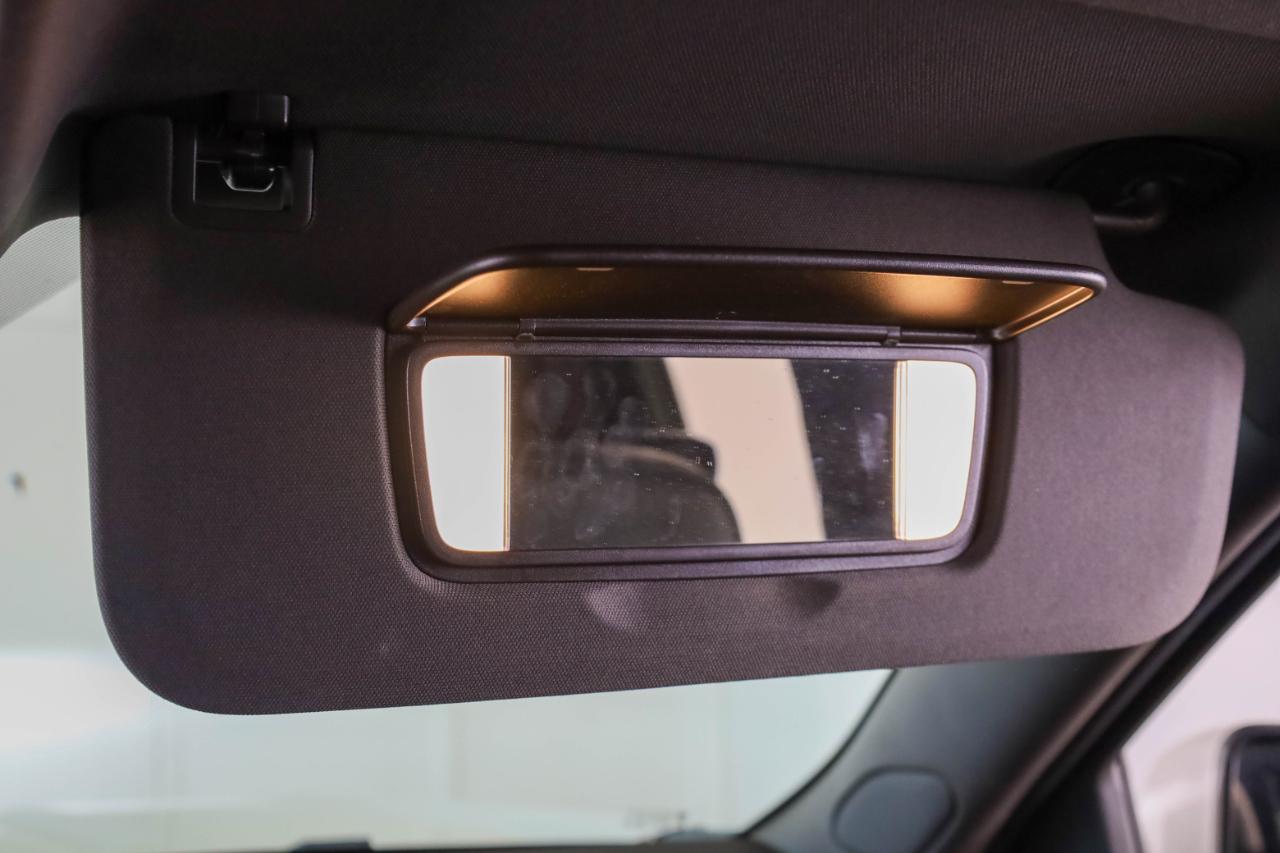 GMC Yukon XL 2WD 4dr Denali 2021