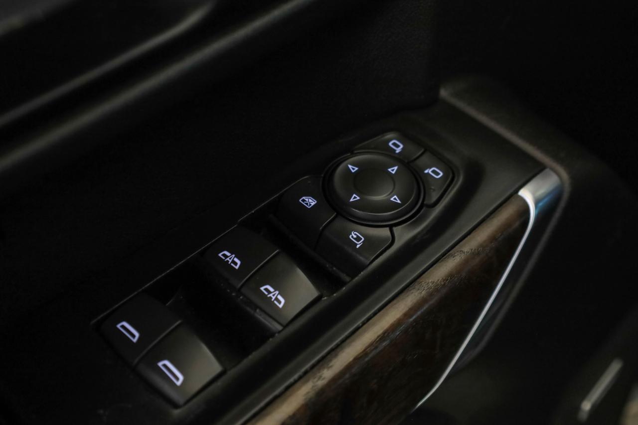 GMC Sierra 1500 4WD Crew Cab 147" Denali 2019