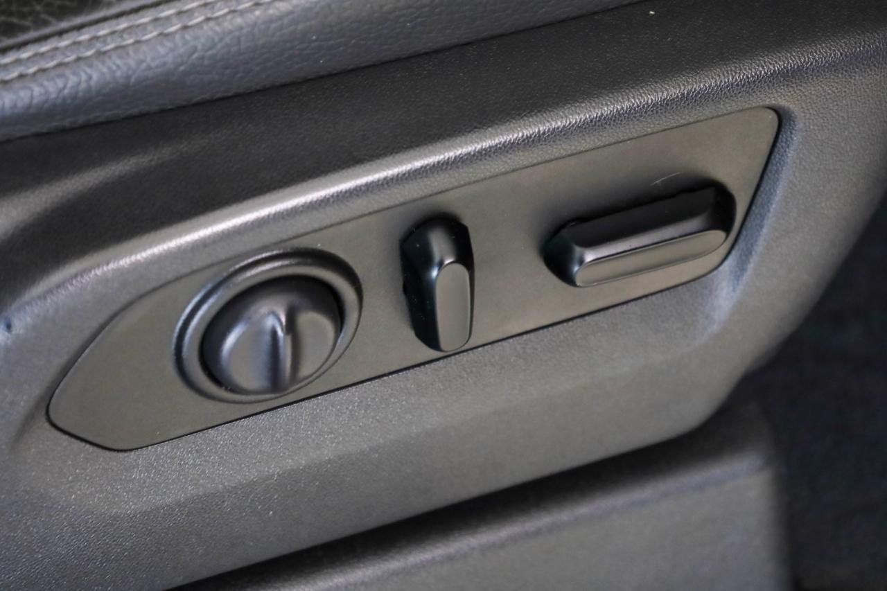 GMC Sierra 1500 4WD Crew Cab 147" Denali 2019