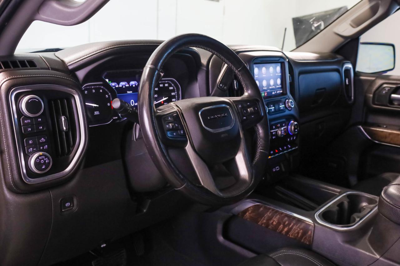 GMC Sierra 1500 4WD Crew Cab 147" Denali 2019