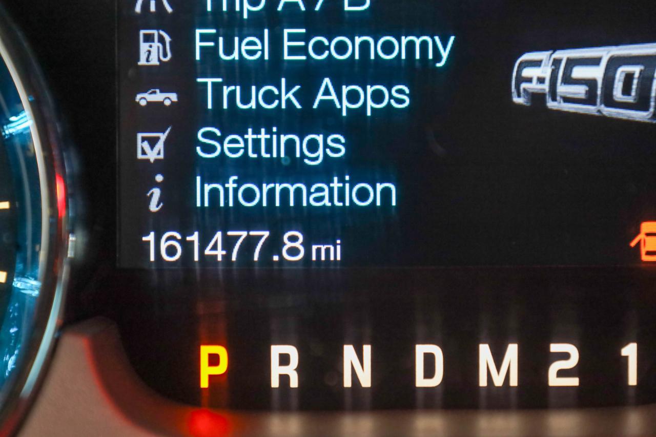 Ford F-150 4WD SuperCrew 145" Platinum 2013