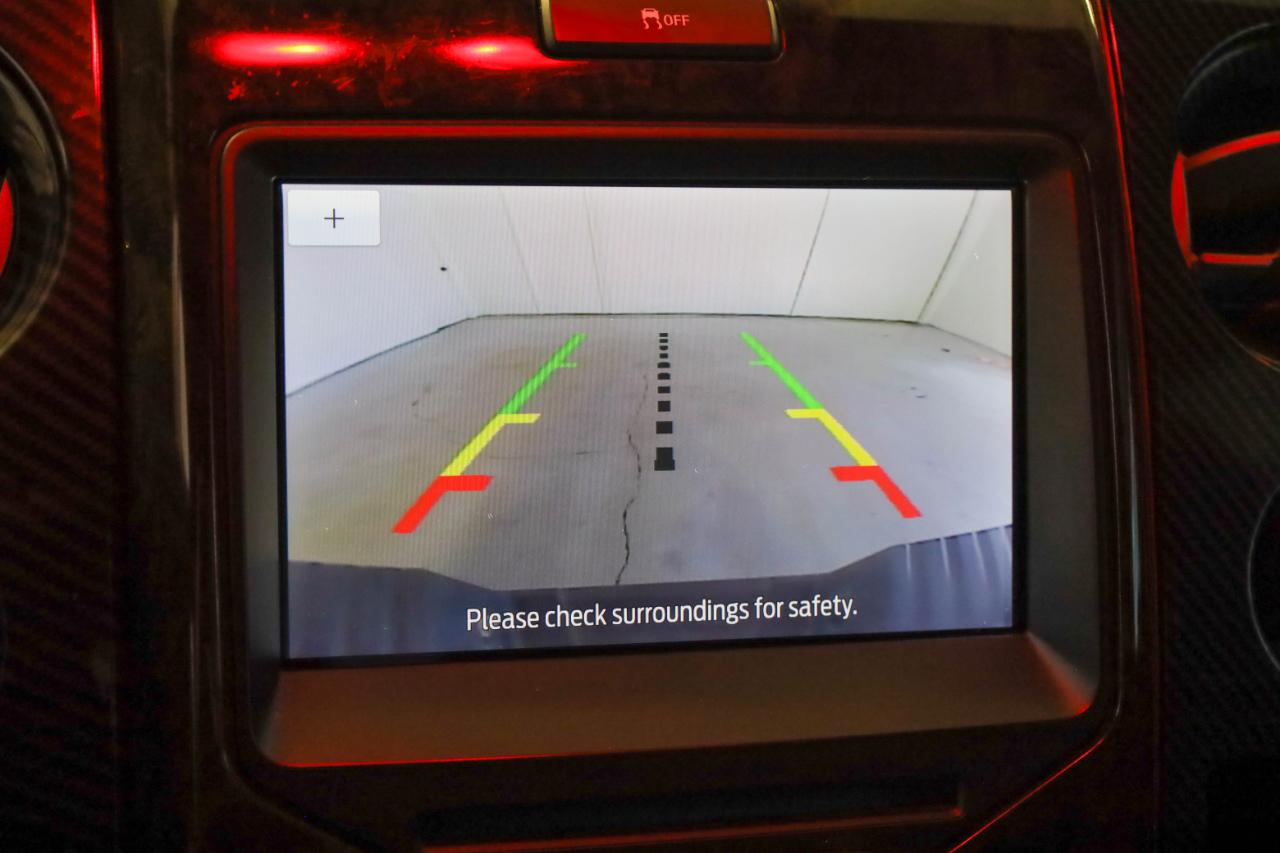 Ford F-150 4WD SuperCrew 145" Platinum 2013