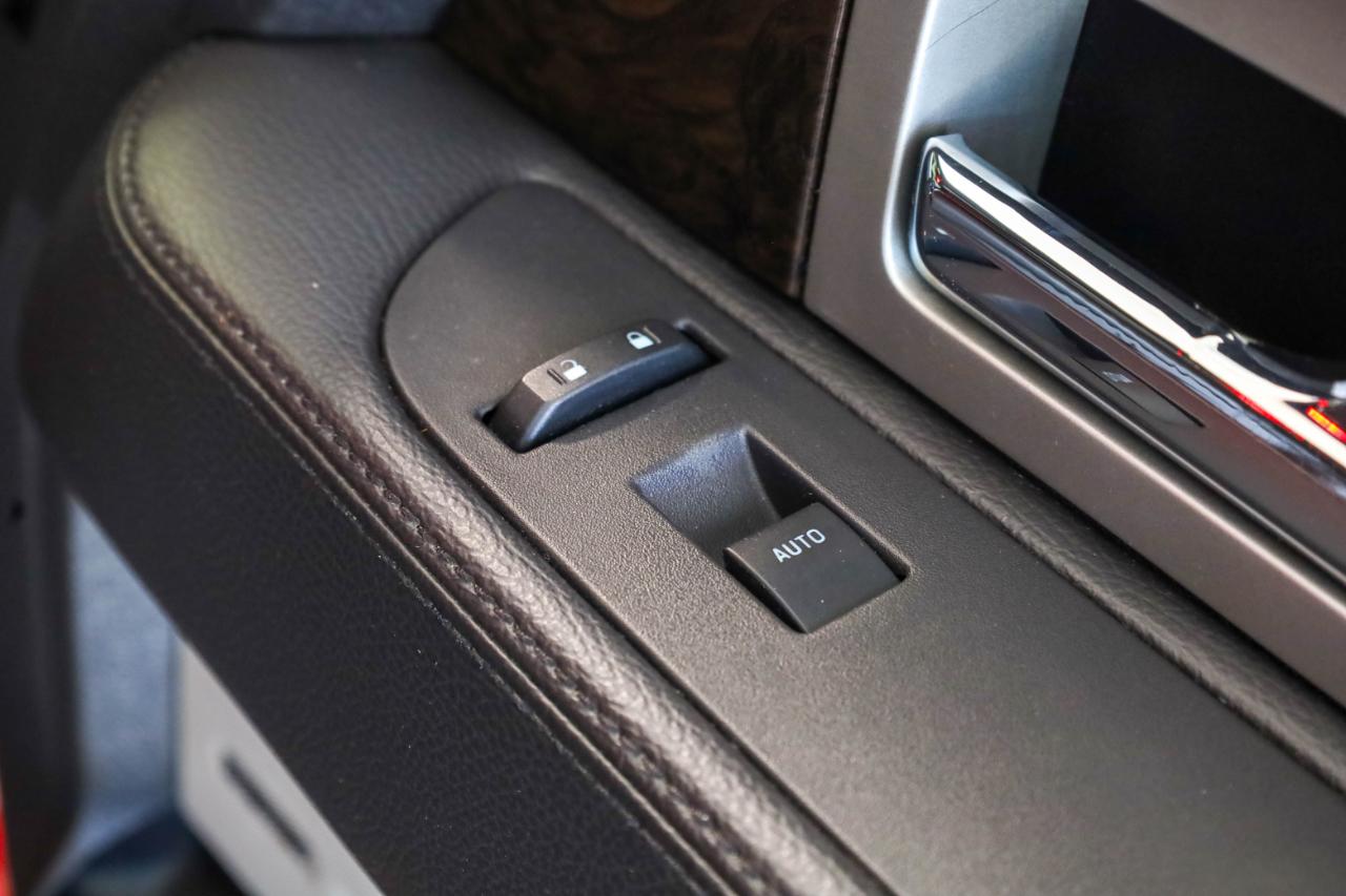 Ford F-150 4WD SuperCrew 145" Platinum 2013