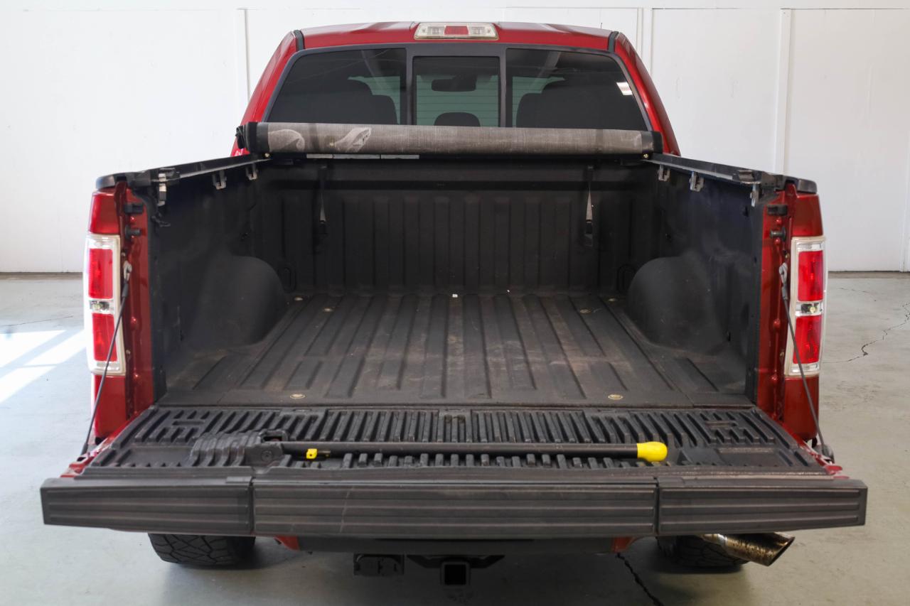 Ford F-150 4WD SuperCrew 145" Platinum 2013