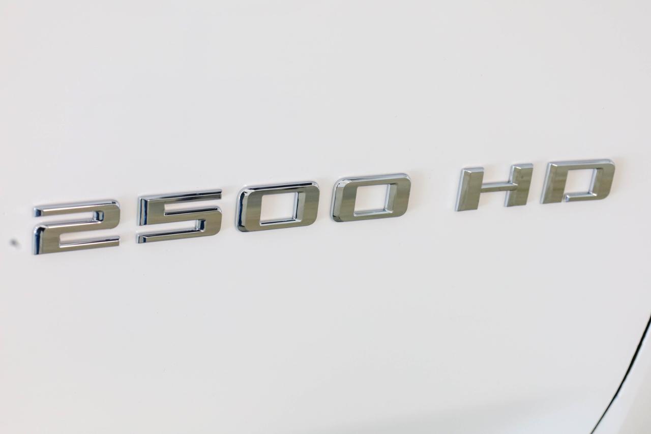 Chevrolet Silverado 2500HD 4WD Crew Cab 159" LT 2021