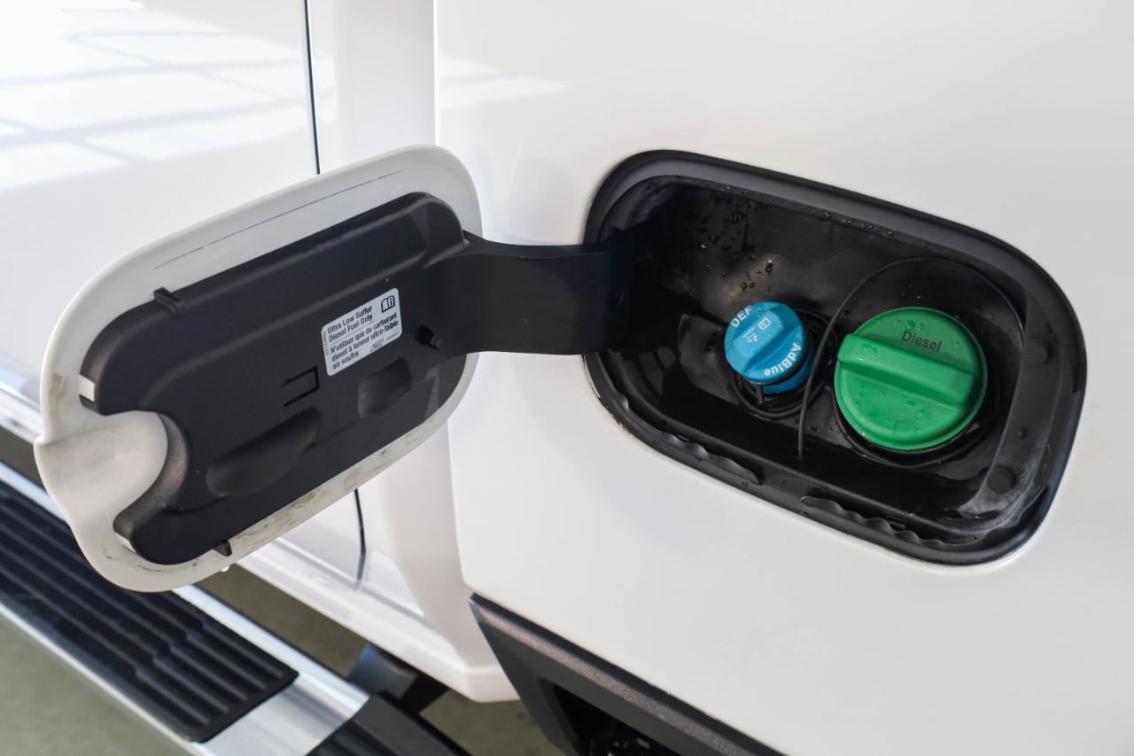 Chevrolet Silverado 2500HD 4WD Crew Cab 159" LT 2021