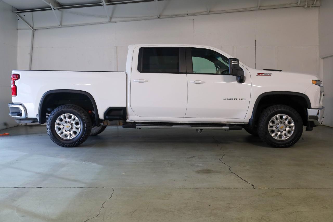 Chevrolet Silverado 2500HD 4WD Crew Cab 159" LT 2023