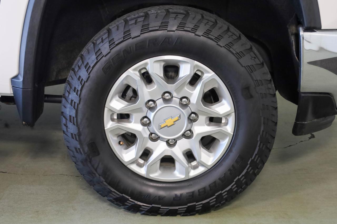 Chevrolet Silverado 2500HD 4WD Crew Cab 159" LT 2023