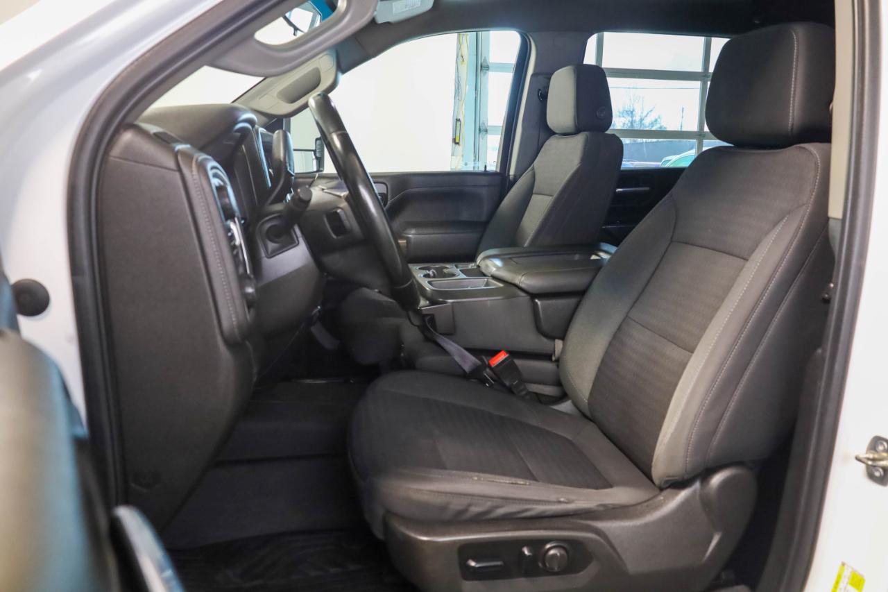 Chevrolet Silverado 2500HD 4WD Crew Cab 159" LT 2023