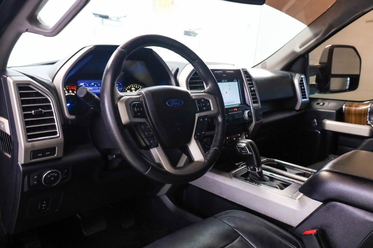 Ford F-150 4WD SuperCrew 157" Lariat 2016