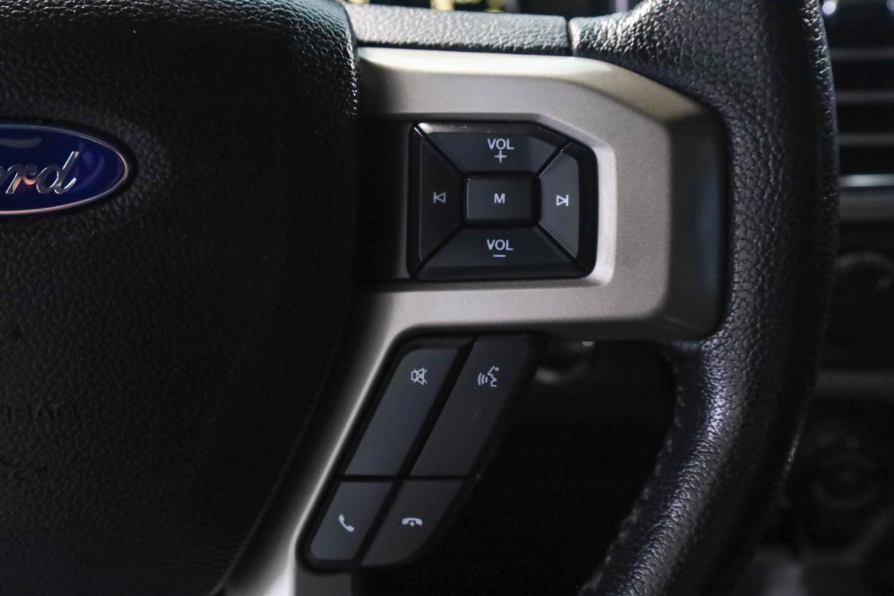 Ford F-150 4WD SuperCrew 157" Lariat 2016