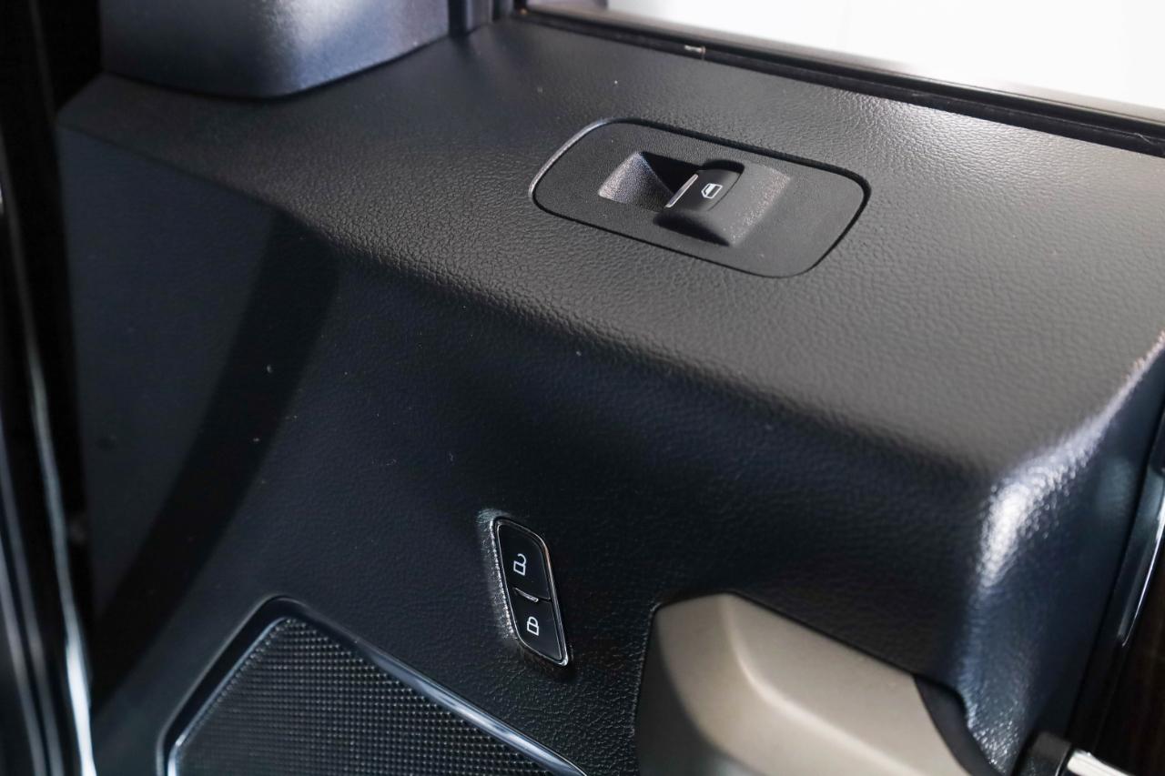 Ford F-150 4WD SuperCrew 157" Lariat 2016