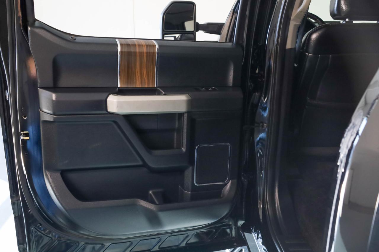 Ford F-150 4WD SuperCrew 157" Lariat 2016