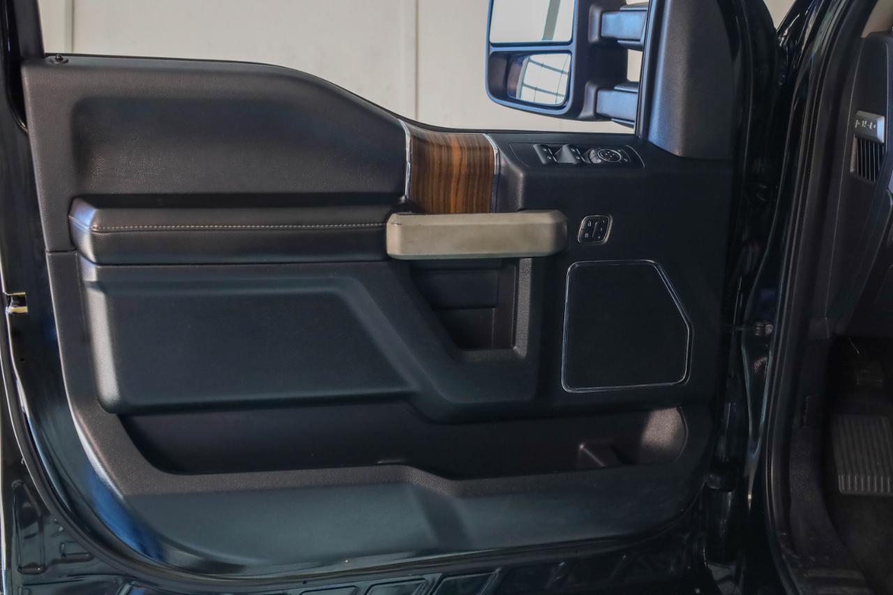 Ford F-150 4WD SuperCrew 157" Lariat 2016