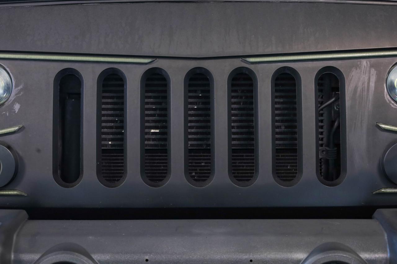 Jeep Wrangler Unlimited 4WD 4dr Rubicon 2015