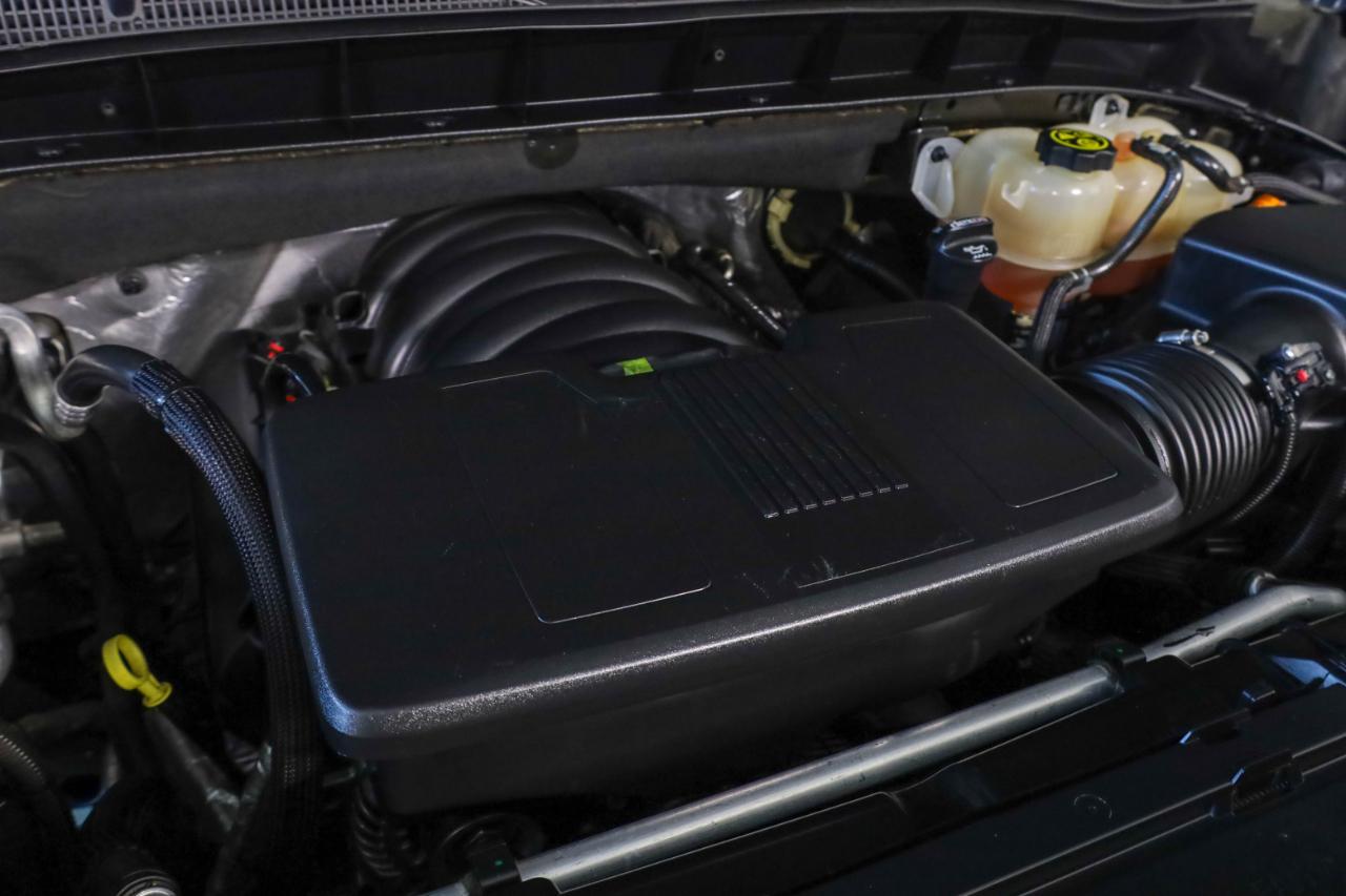 GMC Sierra 1500 4WD Crew Cab 147" Denali 2021