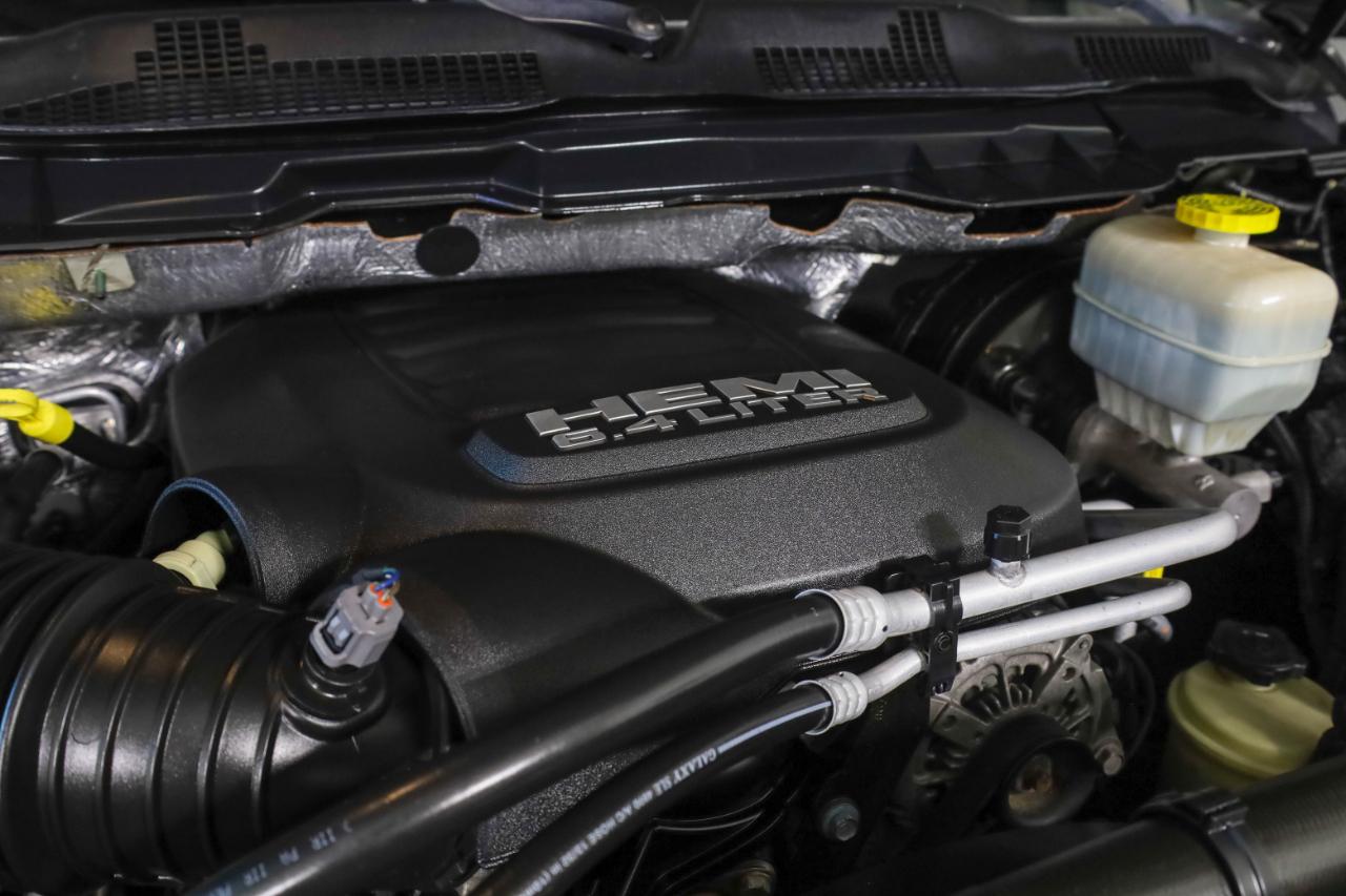 RAM 2500 Power Wagon 4x4 Crew Cab 6'4" Box 2017