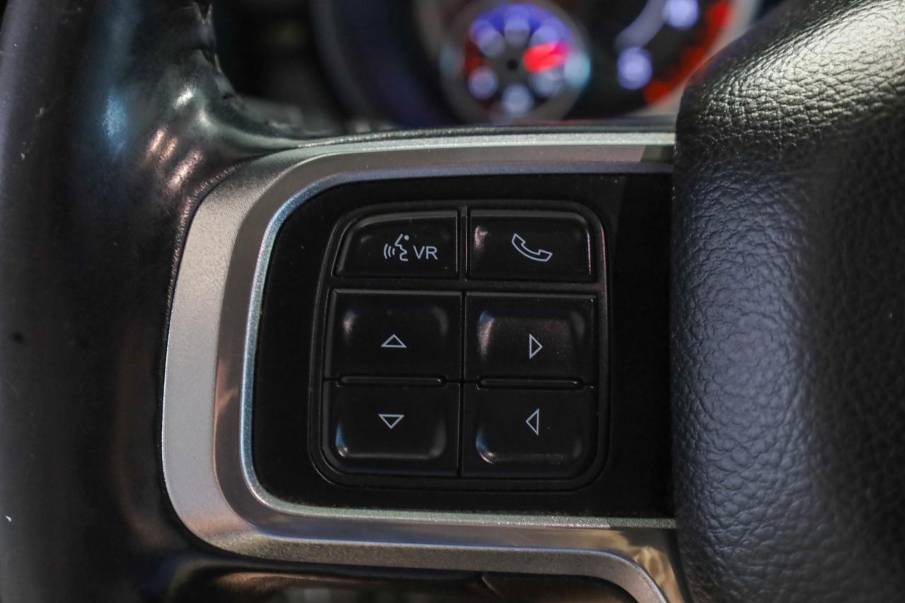 RAM 2500 Laramie 4x4 Crew Cab 6'4" Box 2020