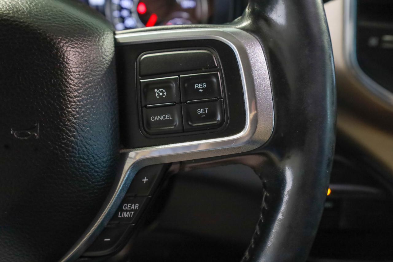 RAM 2500 Laramie 4x4 Crew Cab 6'4" Box 2020