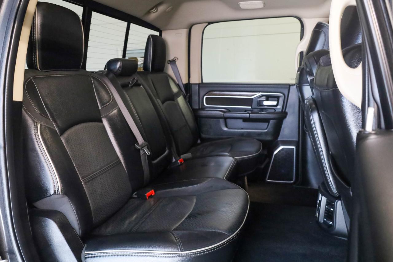 RAM 2500 Laramie 4x4 Crew Cab 6'4" Box 2020