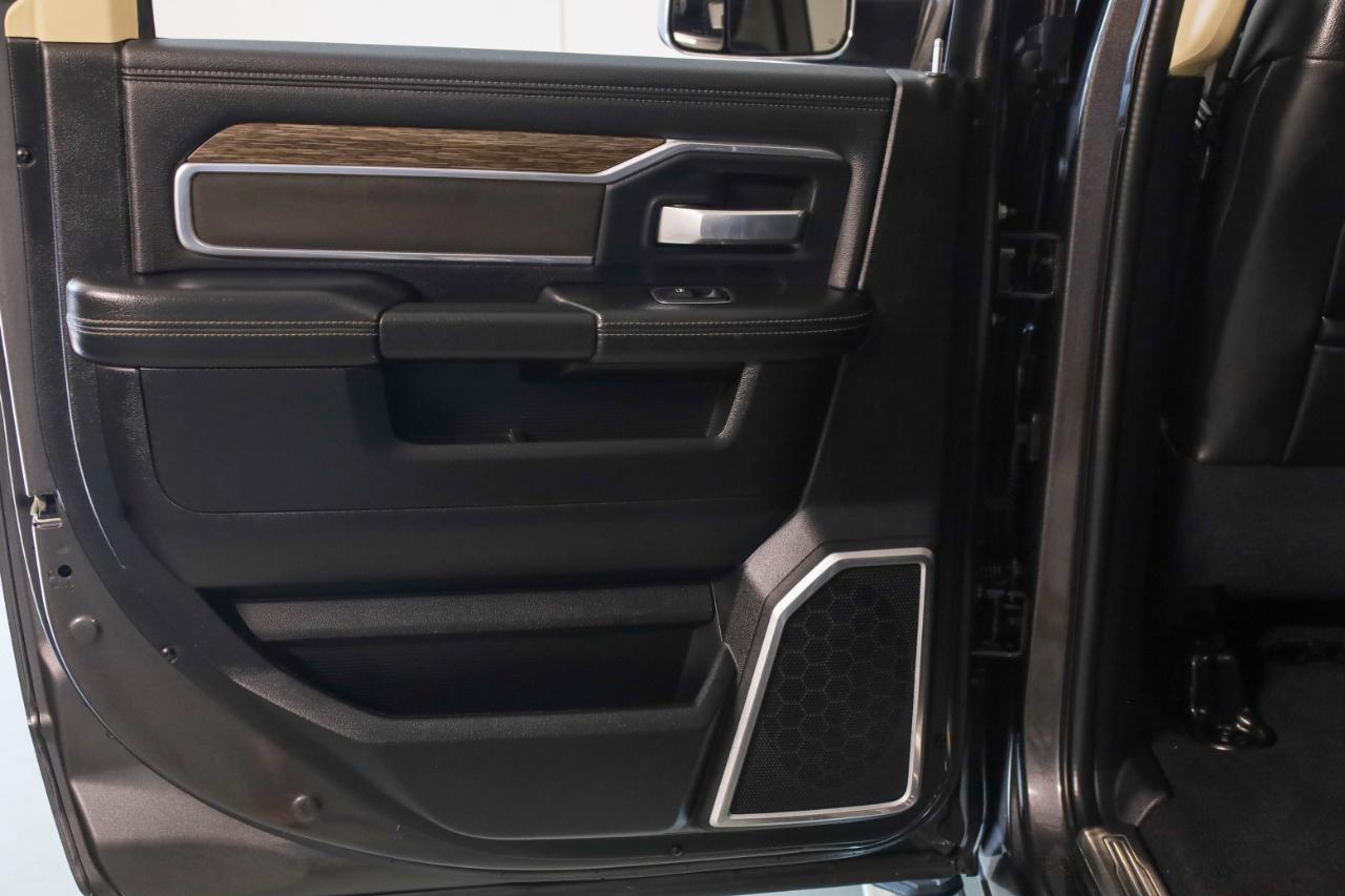 RAM 2500 Laramie 4x4 Crew Cab 6'4" Box 2020