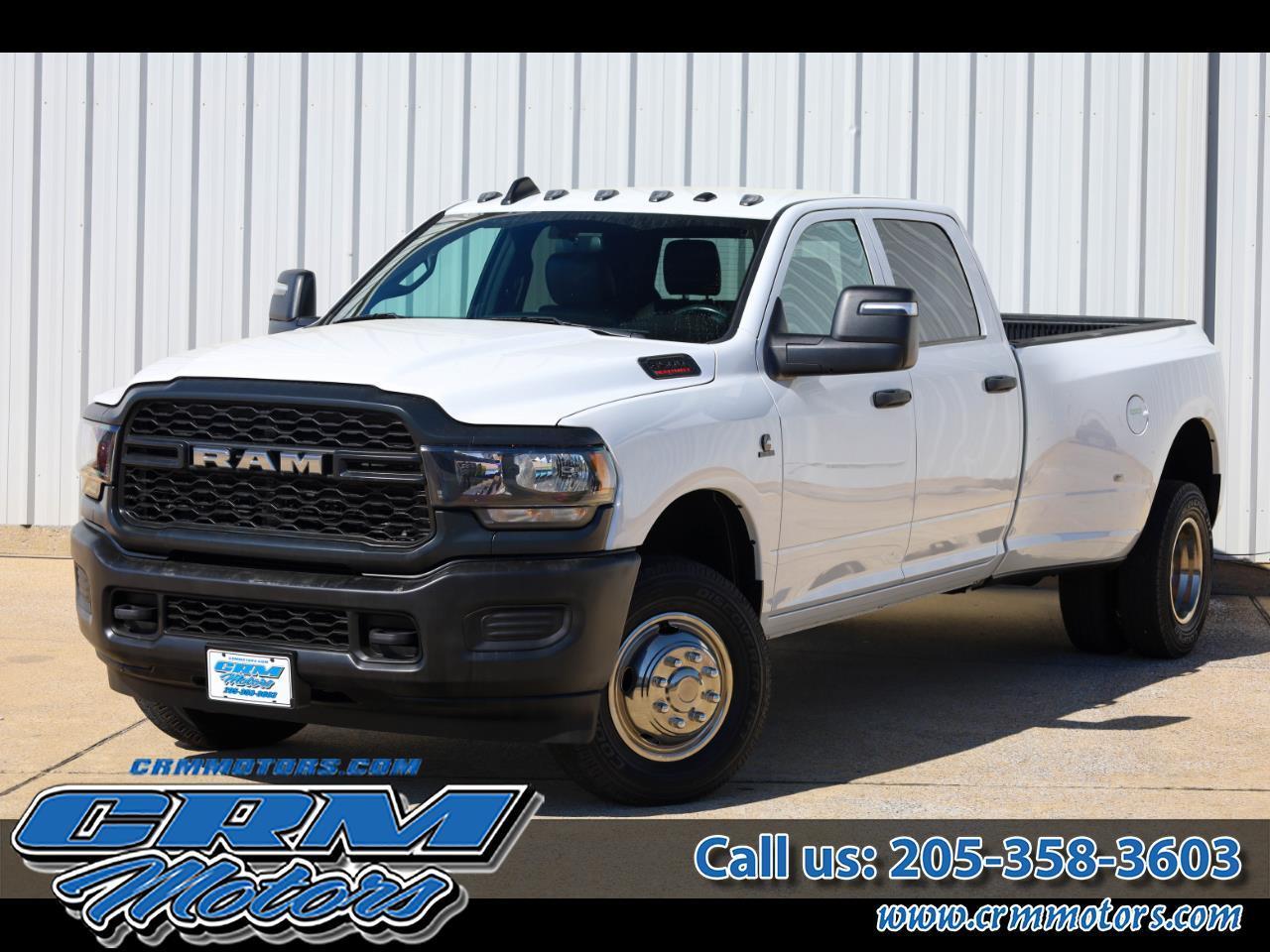 2023 RAM 3500 Tradesman 4x4 Crew Cab 8' Box