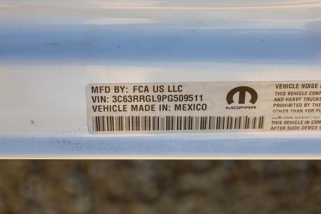 RAM 3500 Tradesman 4x4 Crew Cab 8' Box 2023