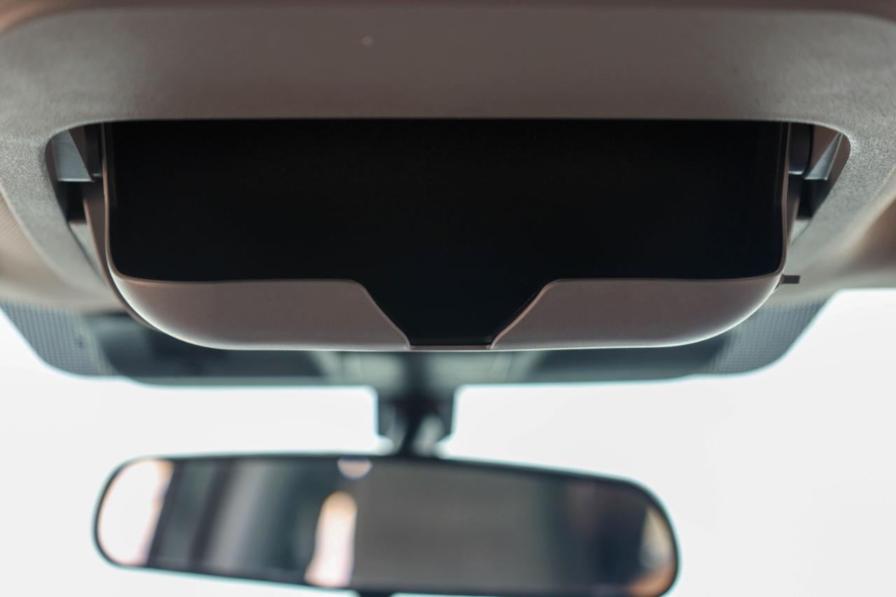 Ford Super Duty F-350 DRW Crew Cab 176" WB XLT 4WD 2025