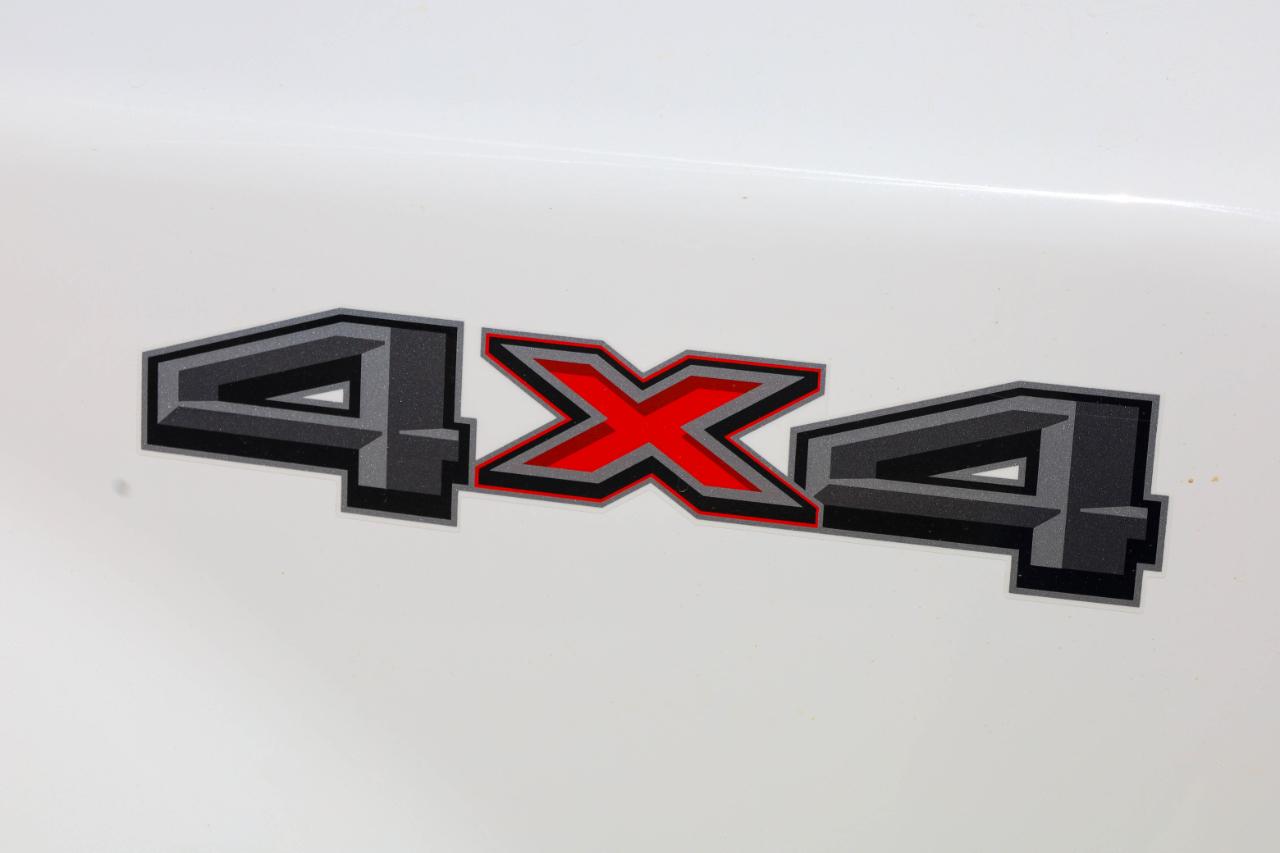 Ford Super Duty F-350 DRW Crew Cab 176" WB XLT 4WD 2025