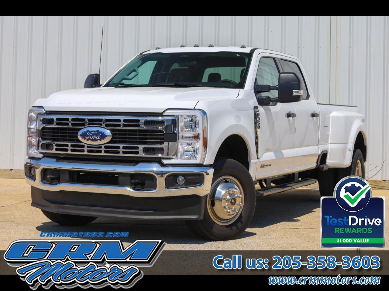 2025 Ford Super Duty F-350 DRW Crew Cab 176" WB XLT 4WD