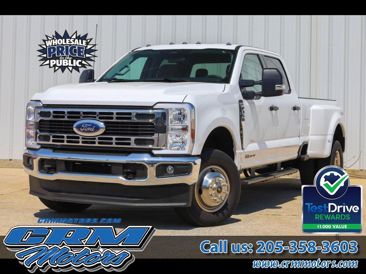 2025 Ford Super Duty F-350 DRW Crew Cab 176" WB XLT 4WD