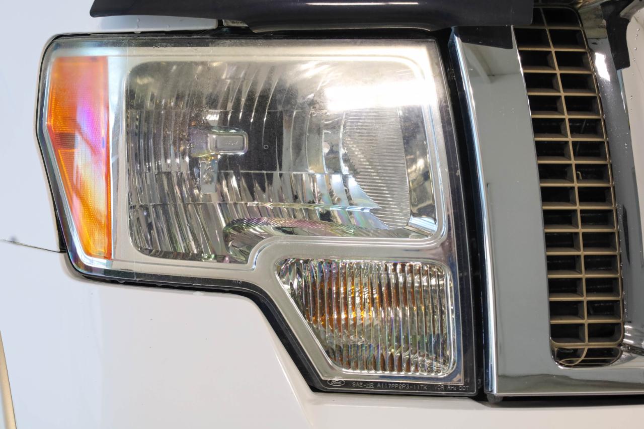 Ford F-150 4WD SuperCrew 145" XL 2012